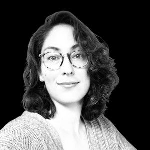 Meet your Posher, Caitlin